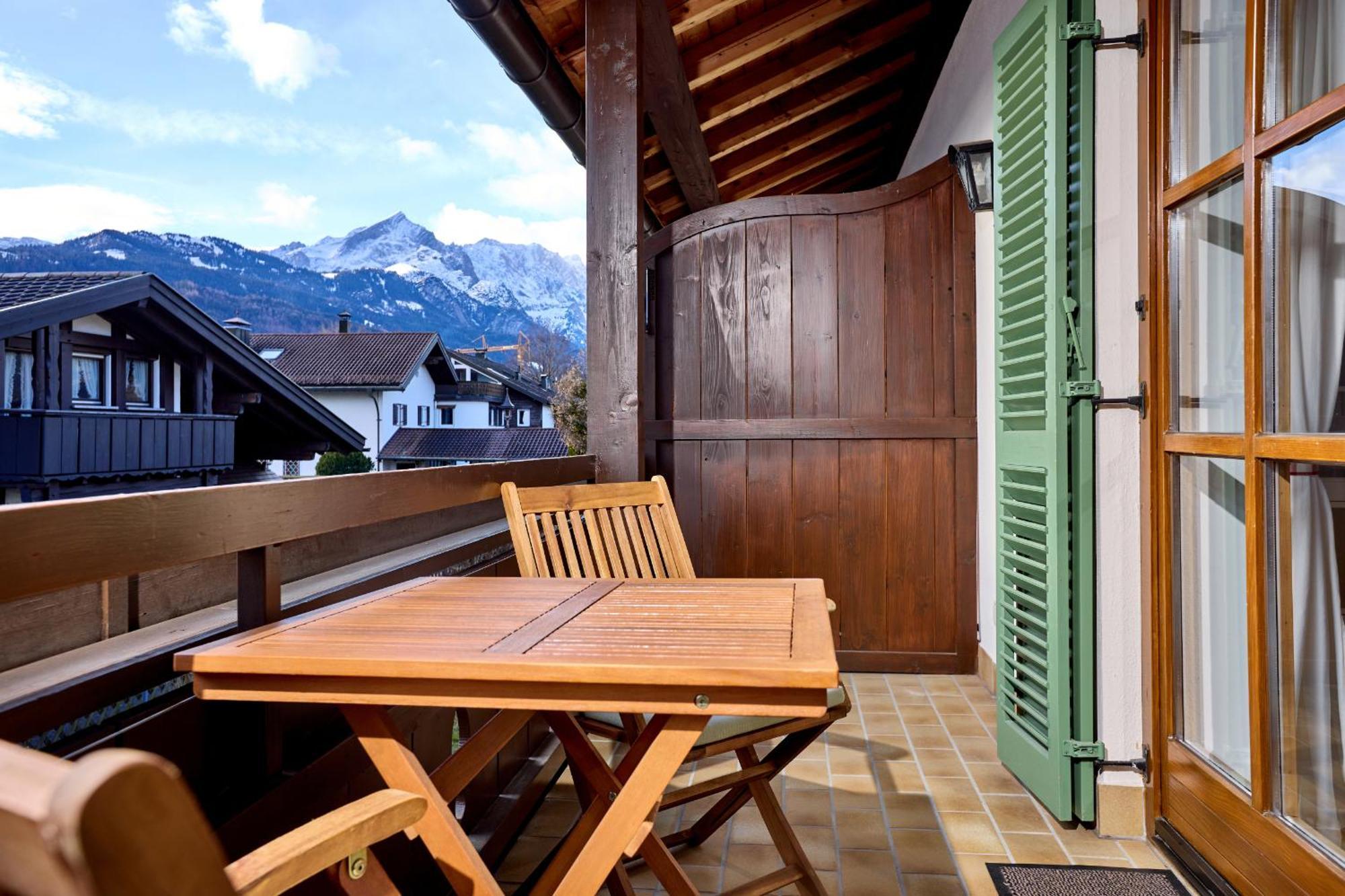 Alpenzauber Appartement Garmisch-Partenkirchen Buitenkant foto